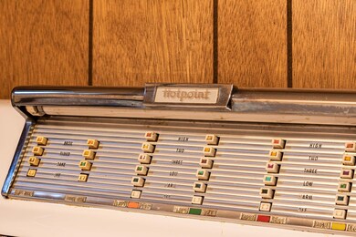 712 Keller Ave, Waukegan, IL 60085 - photo 7