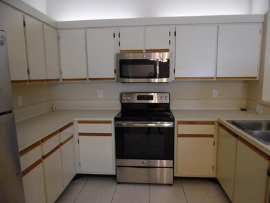 4397 Woodstock Dr unit C, West Palm Beach, FL 33409 - photo 7