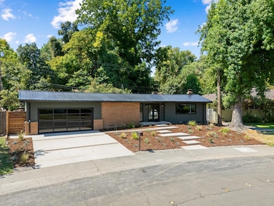 832 Skipper Cir, Sacramento, CA 95822 - photo 4