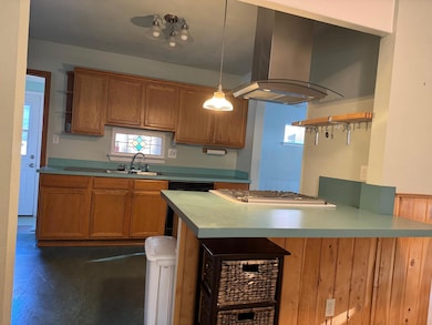 111 Sheldon St, Klamath Falls, OR 97601 - photo 6