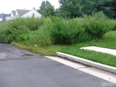 426 Kosciusko Ave, South Plainfield, NJ 07080 - photo 3