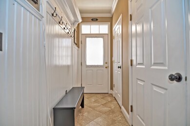 145 Grey Wolf Dr unit 145, Franklin, MA 02038 - photo 6