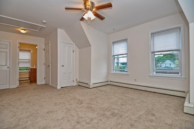 69 Poplar St unit 2, Gloucester, MA 01930 - photo 4