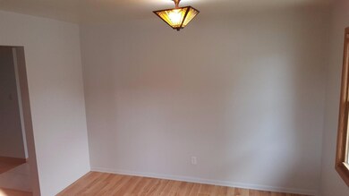 939 W Ash St, Griffith, IN 46319 - photo 6