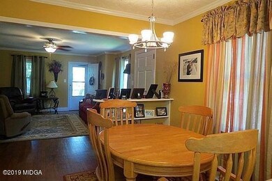 Dining & Den