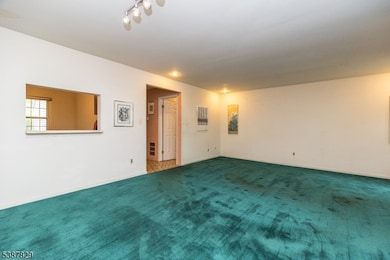 107 Provincetown Ct, Flemington, NJ 08822 - photo 7