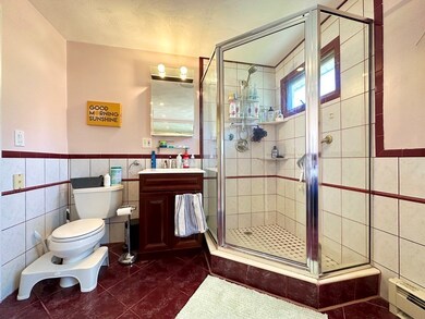 1223 Salem St, Malden, MA 02148 - photo 5