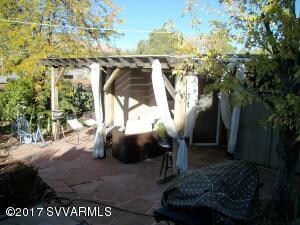 335 Willow - Patio 2