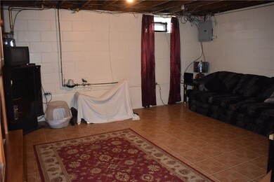 1313 Allen St, Aliquippa, PA 15001 - photo 5