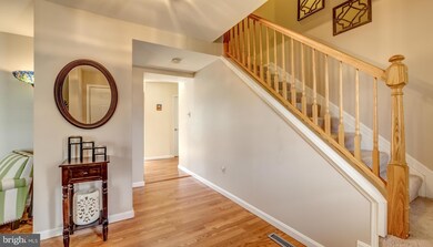 6563 Abraham Ct, Sykesville, MD 21784 - photo 4