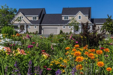 3 Foxglove Way unit 91, Brunswick, ME 04011 - photo 2