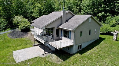 560 Hemlock Rd, Tamaqua, PA 18252 - photo 3
