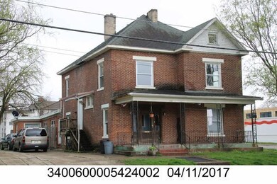 735 W North St.