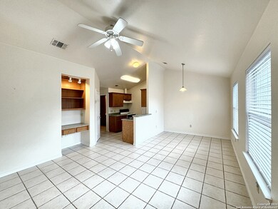 412 Burleson St unit 123, San Marcos, TX 78666 - photo 2