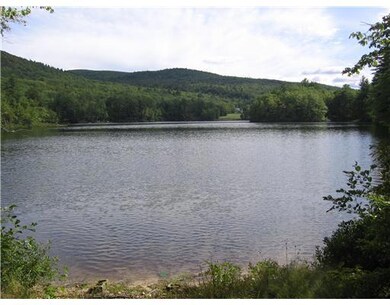 Waterfront/Dock/Pier. Unspoiled lake...