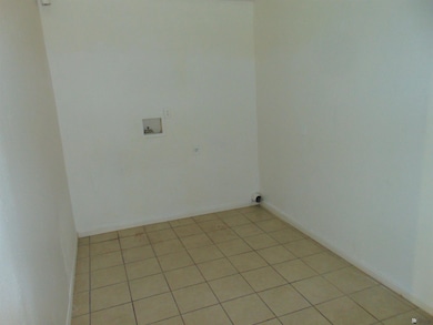 1922 S 9th Ave, Yuma, AZ 85364 - photo 7