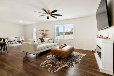 21 Saddle St, Rossville, GA 30741 - photo 2