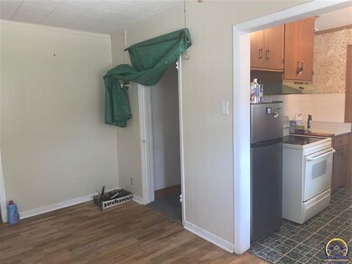 659 SW MacVicar Ave, Topeka, KS 66606 - photo 7