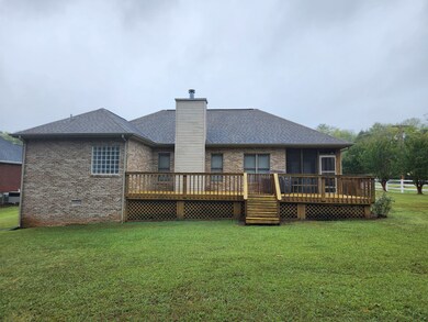 17 N Steeplechase Dr, McMinnville, TN 37110 - photo 3