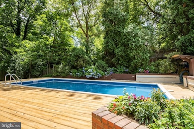 5302 Flanders Ave, Kensington, MD 20895 - photo 3