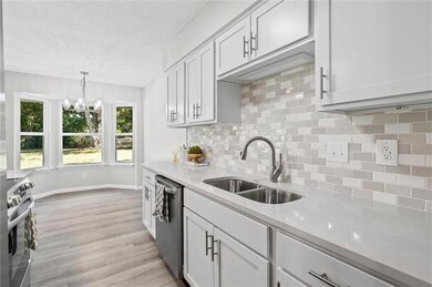 1111 Valley View Ct, Mobile, AL 36695 - photo 7