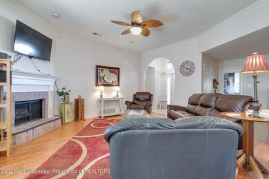 6367 Braybourne Main-6