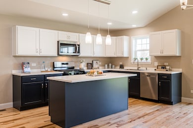 212 Saint Andrews Dr, Dekalb, IL 60115 - photo 6