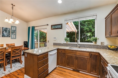 7310 2nd Dr SE, Everett, WA 98203 - photo 3