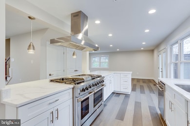 8701 Litwalton Ct, Vienna, VA 22182 - photo 6