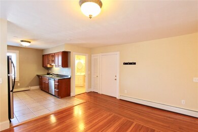 108 Broadway unit 2C, Newport, RI 02840 - photo 5
