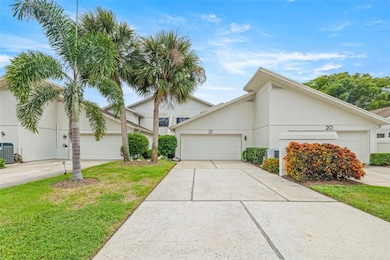 468 Lakeview Dr unit 21, Palm Harbor, FL 34683 - photo 2