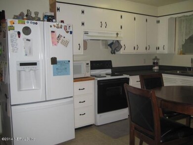 4655 Ortega Farms Blvd, Jacksonville, FL 32210 - photo 5