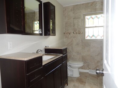 808 W Baxterwood Ln, Janesville, WI 53546 - photo 7