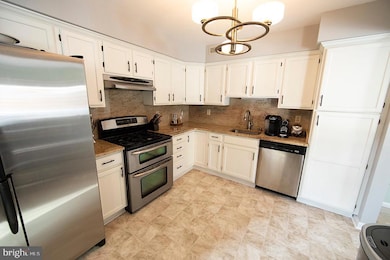 29 Park Dr, Mullica Hill, NJ 08062 - photo 4