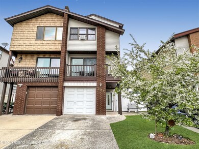 255 Doane Ave, Staten Island, NY 10308 - photo 2