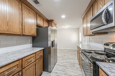 25 Scott Rd, Cleveland, TX 77328 - photo 5