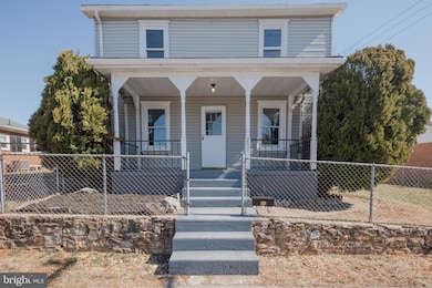 203 S George St, Ranson, WV 25438 - photo 2