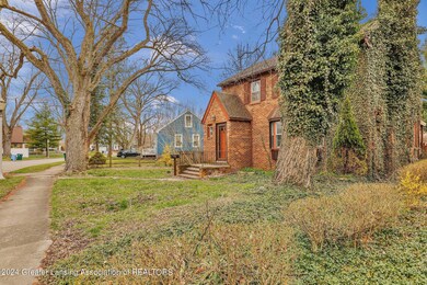541 S Dexter Dr, Lansing, MI 48910 - photo 2