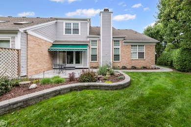 3001 Harbor Place Dr, Saint Clair Shores, MI 48080 - photo 7