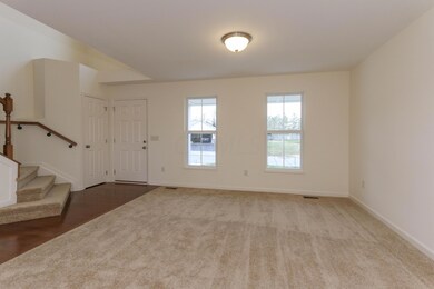 005_Living Room