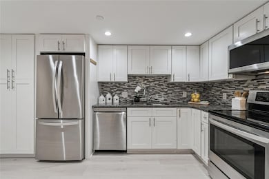 Key Capri Condominium unit 711, Treasure Island, FL 33706 - photo 6