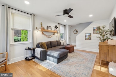 2327 N Gilinger Rd, Lafayette Hill, PA 19444 - photo 3