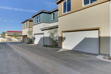 11900-North-32nd-Street-3-37