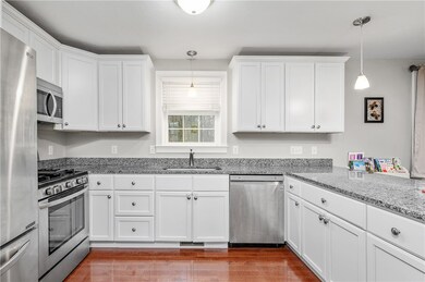 46 Berkley St, Woonsocket, RI 02895 - photo 6