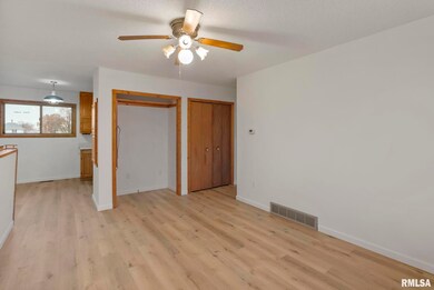 204 Main St, Calamus, IA 52729 - photo 7