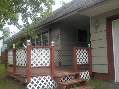 38 Winter St, Millinocket, ME 04462 - photo 2