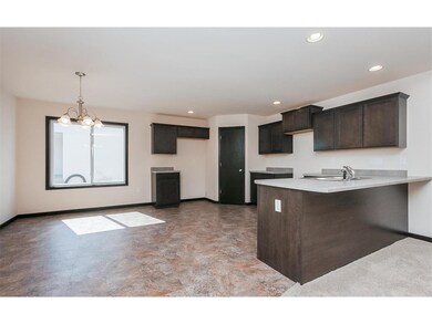 Eat-in Kitchen with Crown Molding and counter heig