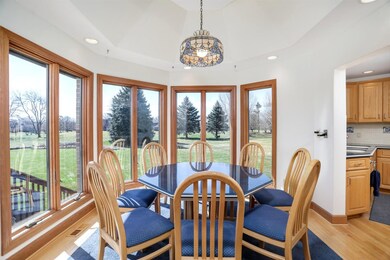 4770 Saint Andrews Ct, Ann Arbor, MI 48108 - photo 5