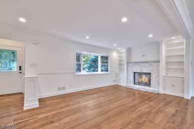 48 Oak Dr, Roseland, NJ 07068 - photo 4