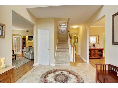 Foyer. 2 story Grand Foyer